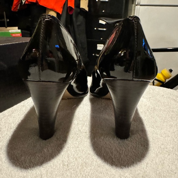 Call Hahn women’s Jenna Air high pump, dark toffee patent leather size 8 1/2 B - Picture 5 of 7